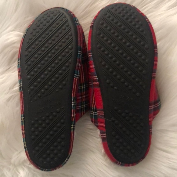 Plaid Slippers - Picture 2 of 4